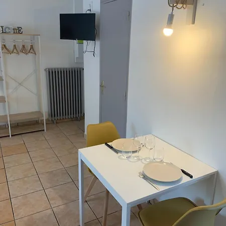 Studio Chaleureux Saint-Samson-sur-Rance Exterior photo